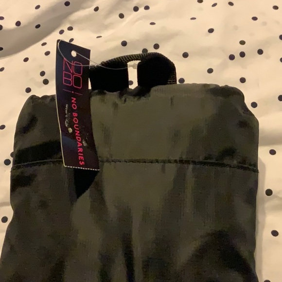 πNo boundaries nylon packable backpack π bundle. Black color β£οΈ - Picture 2 of 8
